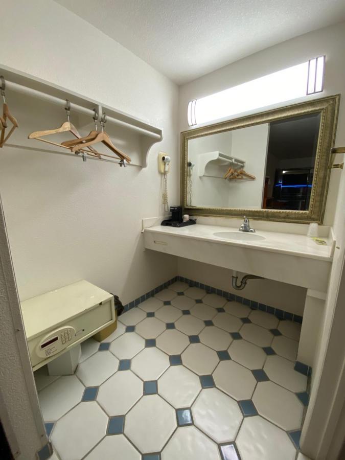Americas Best Value Inn Pico Rivera East Los Angeles Zewnętrze zdjęcie